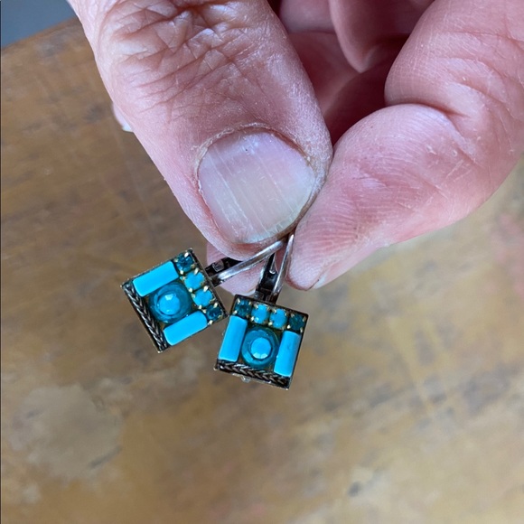 Elegant Beaded Earrings - Picture 1 of 3